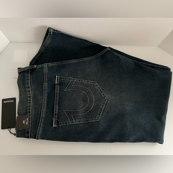 True Religion Geno SN Relaxed Slim Jeans Size 38x32 Dark Smoky Wash - Picture 4 of 13